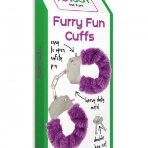 Furry Fun Cuffs Purple – Fioletowe kajdanki z miękkim futerkiem do zmysłowych zabaw