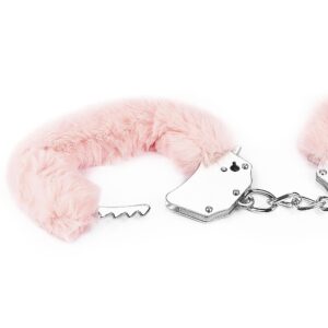 Fetish Pleasure Metal Handcuffs Pink – Różowe kajdanki z miękkim futerkiem do zmysłowych zabaw - obrazek 5