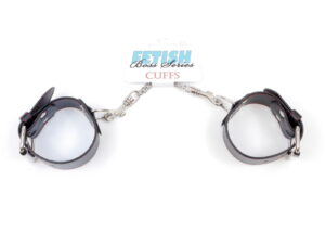 Fetish B Series Handcuffs 4 cm Red Lline – Czerwone kajdanki na nadgarstki z metalowym łańcuchem - obrazek 6