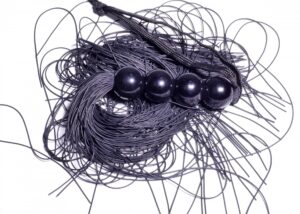 Silicone Whip Black – Czarny Pejcz Silikonowy BDSM - obrazek 6